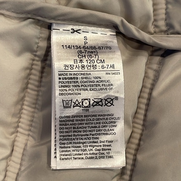 GAP Kids Gray Puffer Vest Size Small - Picture 7 of 7